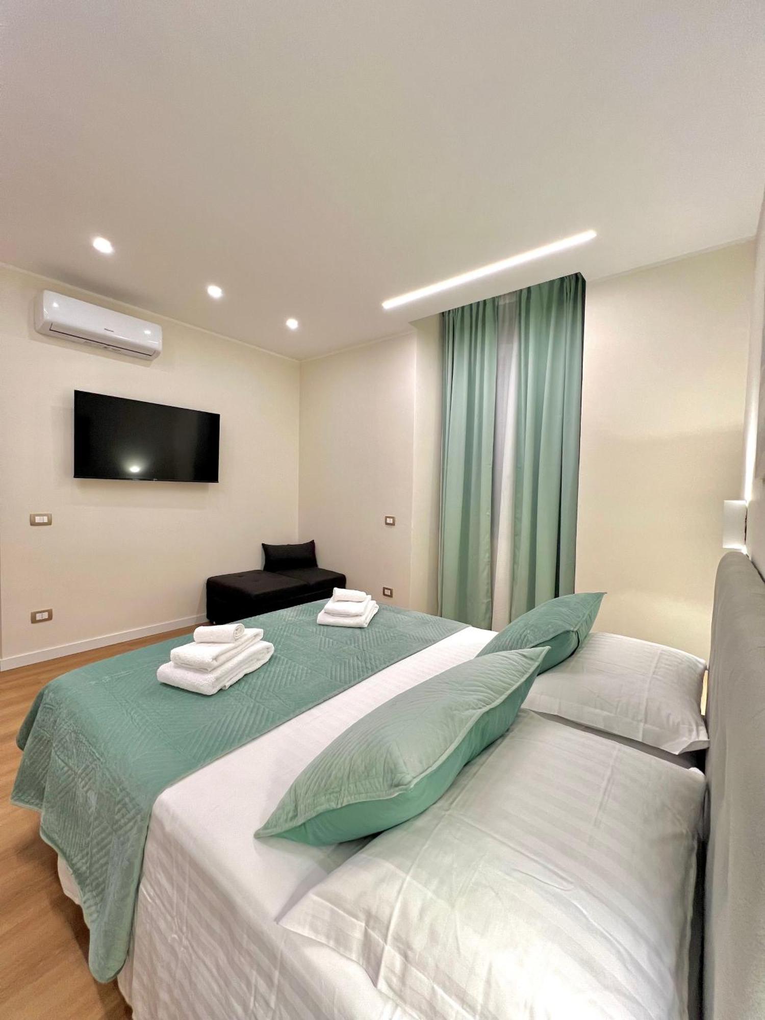 The Dream Apartment 100 M Dal Mare Savona Dış mekan fotoğraf